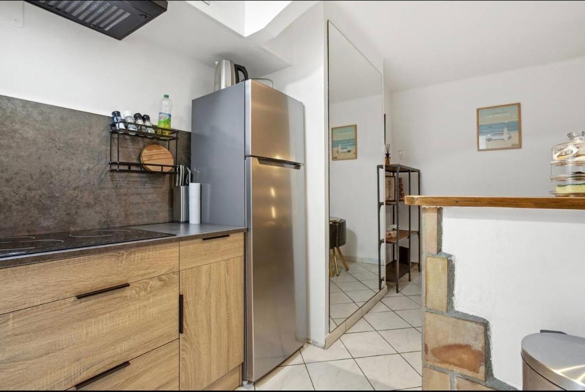 T2 A Apartment *