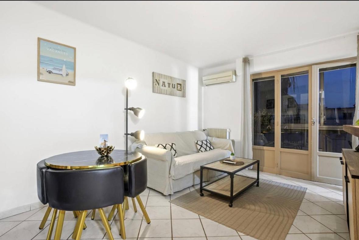 T2 A Apartment *